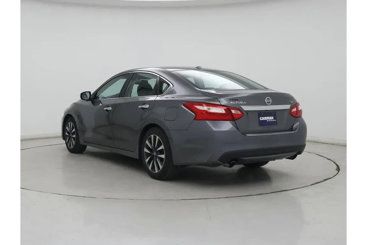 $15998 : Nissan Altima 2016 2.5 SL 4d image 2