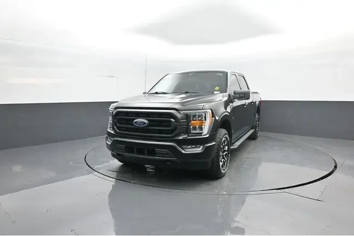 $34454 : Ford F-150 2021 4x4 XLT 4dr image 3