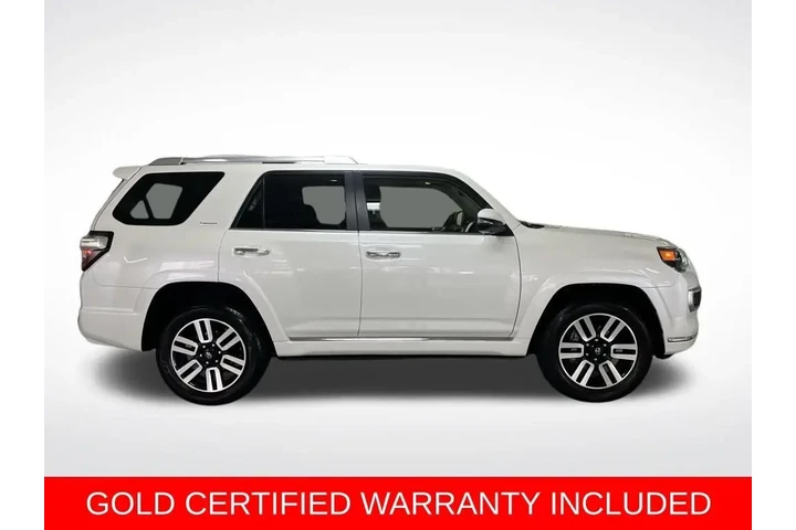 $47688 : Gold Certified2023 4Runner Li image 6