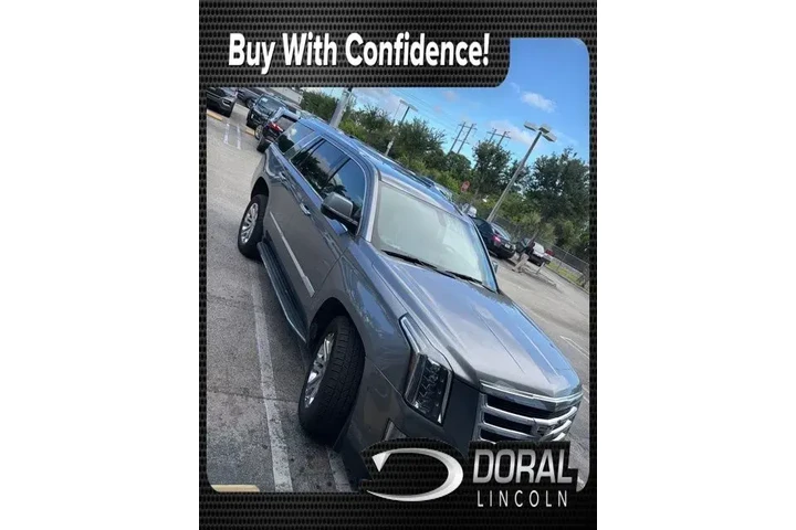 $30990 : Cadillac Escalade 2020 Stand image 1