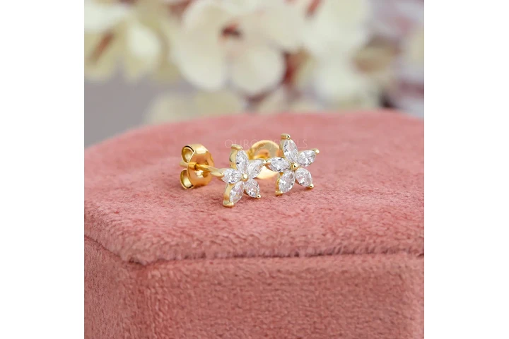 $140 : Floral Diamond Earrings image 2