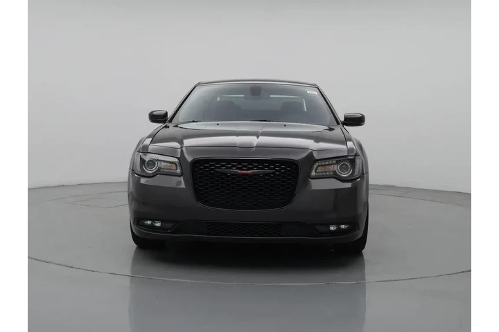 $35998 : Chrysler 300 2023 S V6 4dr S image 5