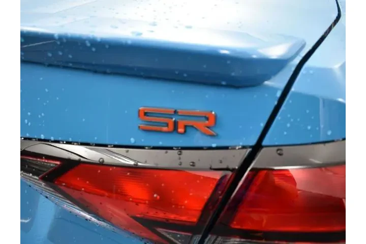 $18991 : Nissan Versa 2025 SR 4dr Sed image 5