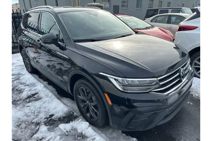 $22998 : Volkswagen Tiguan 2024 AWD W image 1