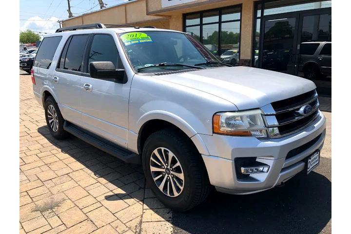 $15055 : 2017 Expedition XLT 4WD image 7