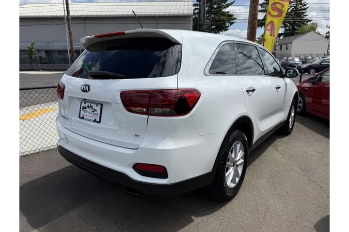 $12995 : 2019 Sorento S V6 image 8
