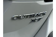 $36995 : Subaru Outback 2025 AWD Limi thumbnail