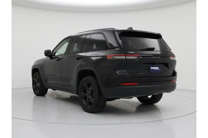 $30998 : Jeep Grand Cherokee 2023 4x4 image 2
