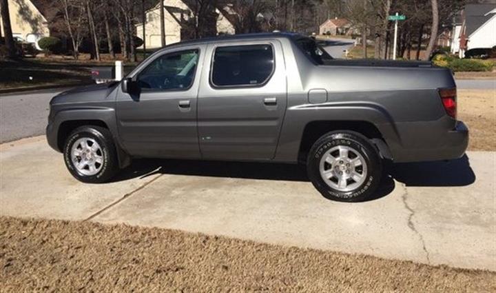 $5000 : 2008 Honda Ridgeline RTL 4WD image 3