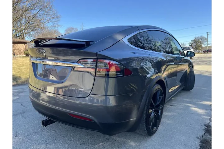 $22997 : 2019 Model X 75D image 7