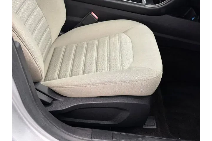 $13000 : Ford Fusion 2018 S 4dr Sedan image 10