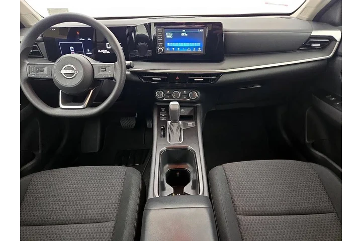 $21998 : Nissan Kicks 2025 S 4dr Cros image 9