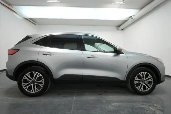 $20904 : Ford Escape 2022 AWD SEL 4dr image 10