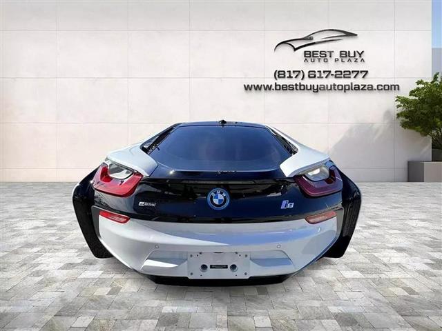 $67995 : 2017 BMW I8 COUPE 2D2017 BMW image 6