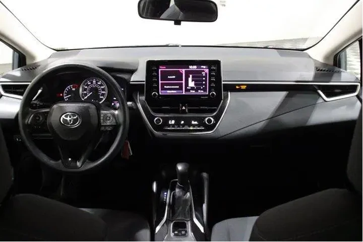 $17998 : Toyota Corolla 2021 LE 4dr S image 2