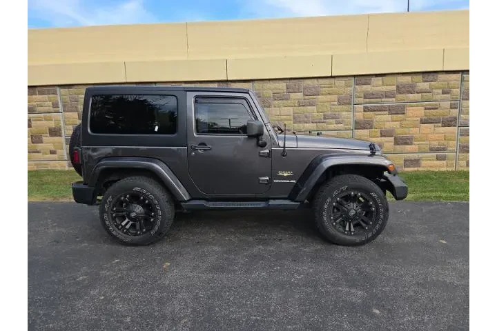 $15600 : Jeep Wrangler 2014 4x4 Sahar image 2