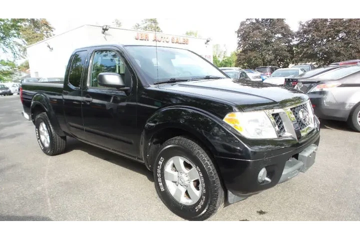 $11900 : 2012 Frontier SV V6 image 3