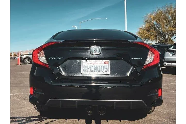 $16998 : Honda Civic 2019 Sport 4dr S image 4