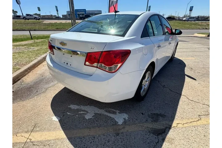 $2498 : Chevrolet Cruze 2012 LT 4dr image 5