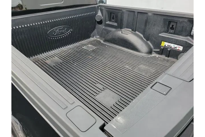$34990 : Ford F-150 2022 4x4 XLT 4dr image 5