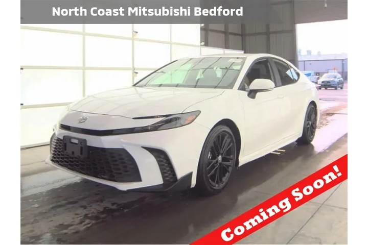 $27493 : Toyota Camry 2025 SE 4dr Sed image 1