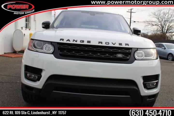 $27222 : Used 2017 Range Rover Sport V image 2