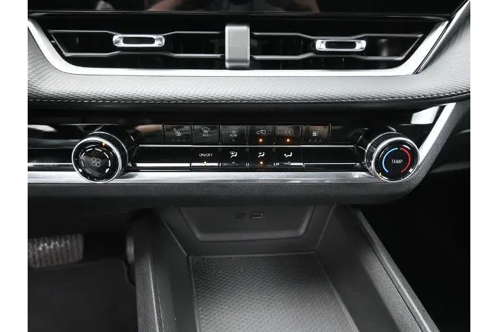 $26112 : Chevrolet Equinox 2025 4x4 L image 9