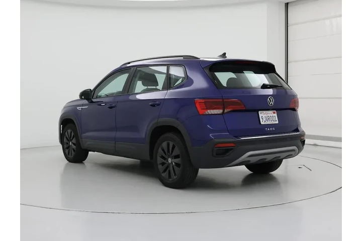 $20998 : Volkswagen Taos 2024 S 4dr S image 2