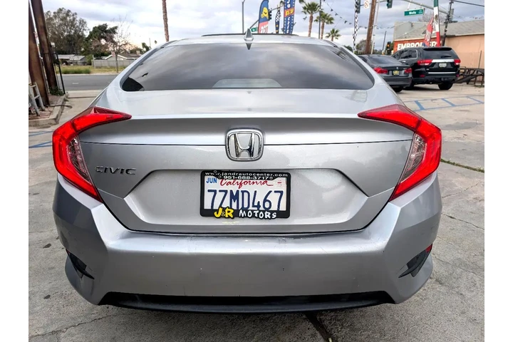 $13995 : 2017 Civic EX Sedan CVT image 5