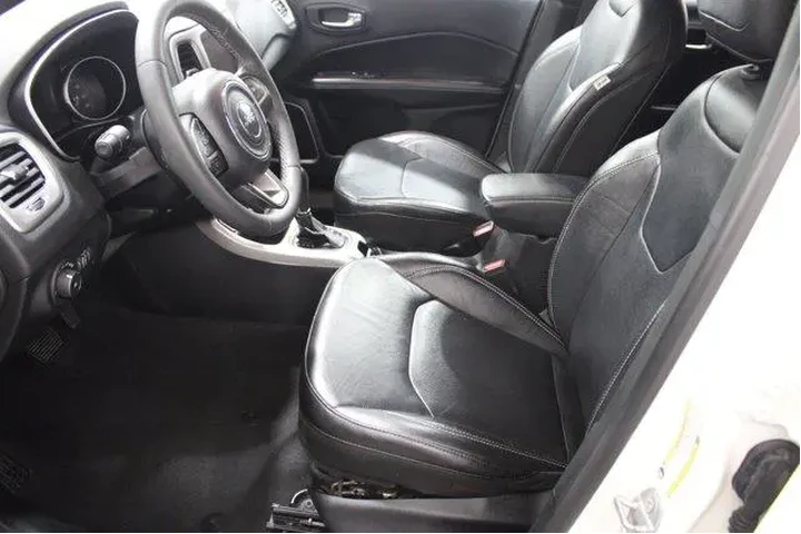 $20985 : Jeep Compass 2021 80th Anniv image 5