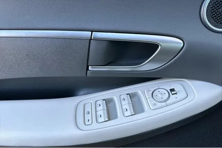 $23507 : Hyundai SONATA 2025 SE 4dr S image 10