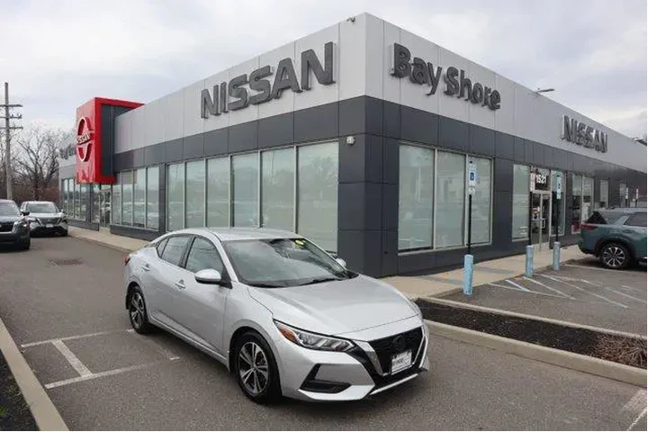 $18354 : Nissan Sentra 2023 SV 4dr Se image 1