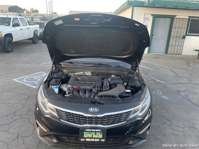 $12950 : 2020 Optima LX Sedan image 9