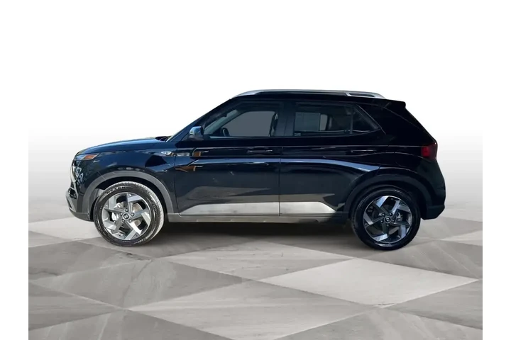 $17854 : Hyundai VENUE 2025 SEL 4dr C image 5