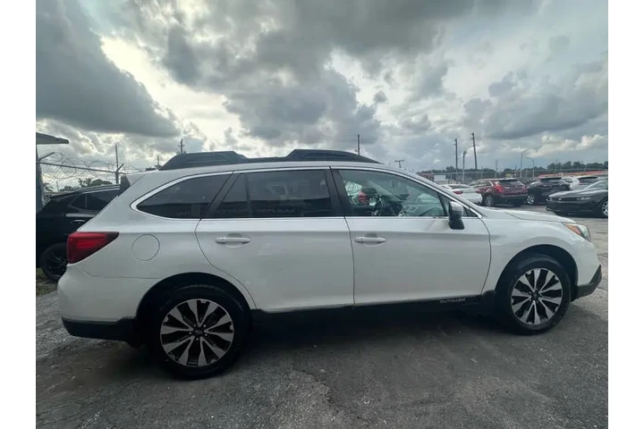 $8850 : 2016 Outback 2.5i Limited image 8