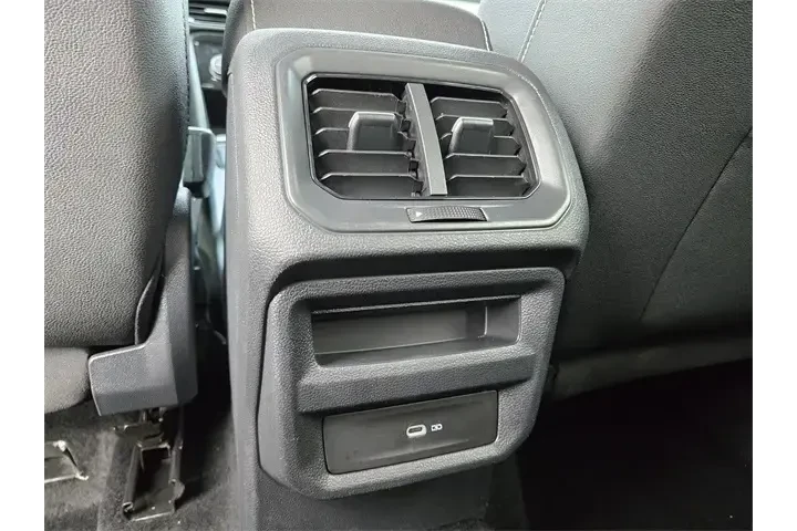 $20988 : Volkswagen Taos 2024 AWD SE image 10