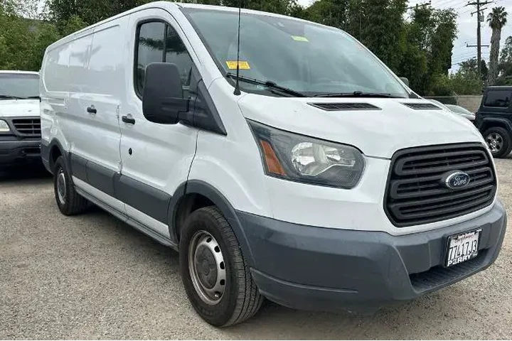 $18998 : Ford Transit 2016 150 3dr SW image 2
