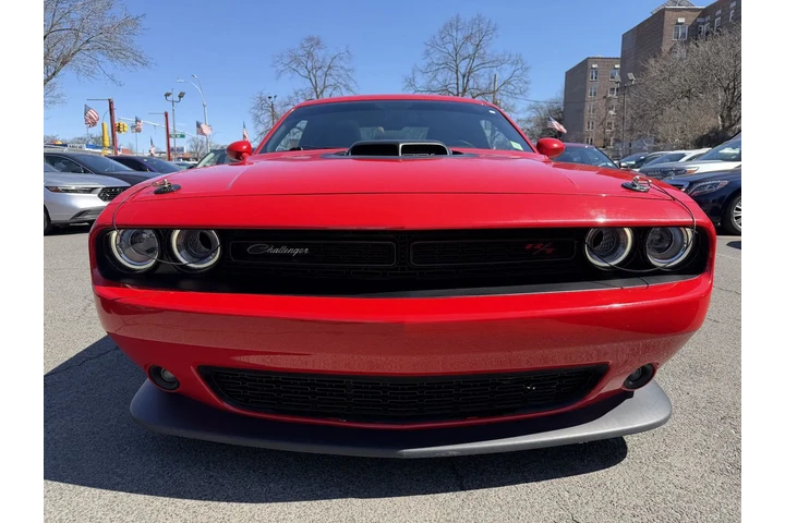 $32990 : Dodge Challenger 2020 R/T Sc image 2