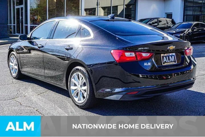 $17920 : Chevrolet Malibu 2024 LT 4dr image 4