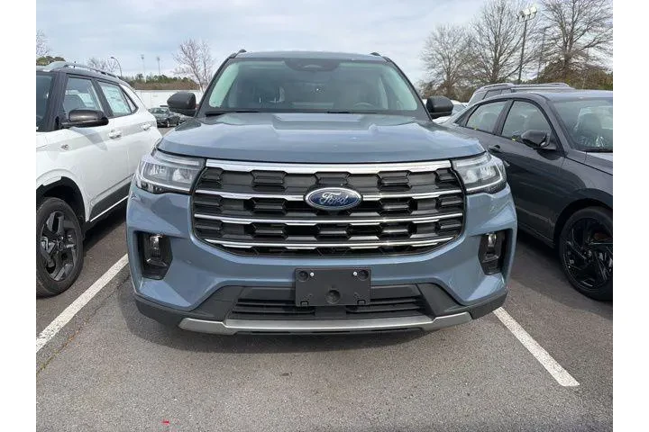 $33669 : Ford Explorer 2025 Active 4d image 2