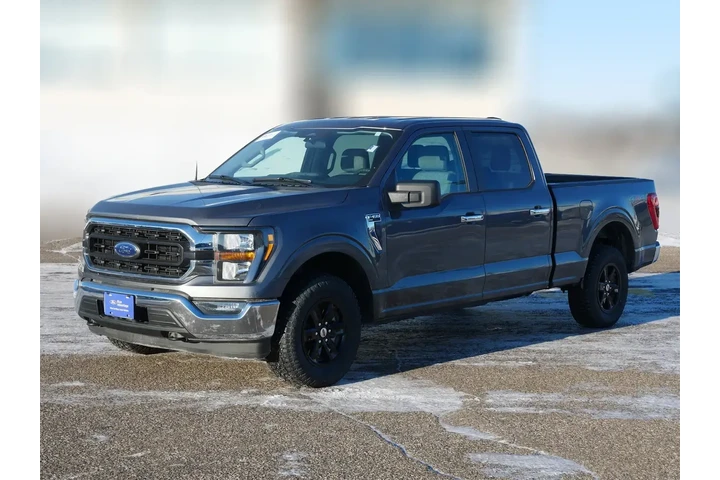 $36236 : Ford F-150 2023 4x4 XLT 4dr image 1