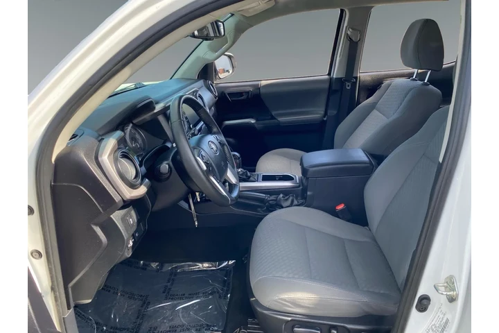 $26659 : Toyota Tacoma 2020 4x2 TRD O image 9