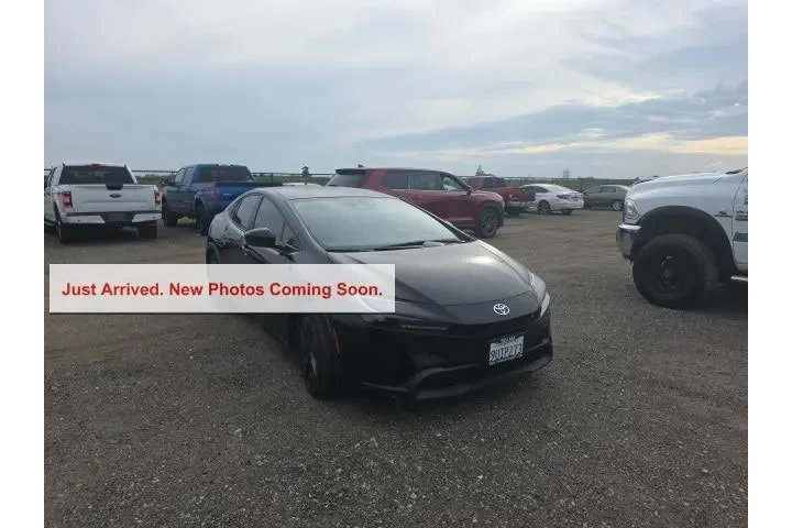 $26500 : Toyota Prius 2025 LE 4dr Hat image 1