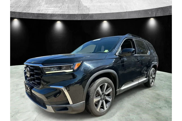$37985 : Honda Pilot 2023 AWD Touring image 5