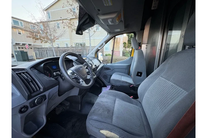 $21988 : 2019 Transit Van T-250 High R image 10