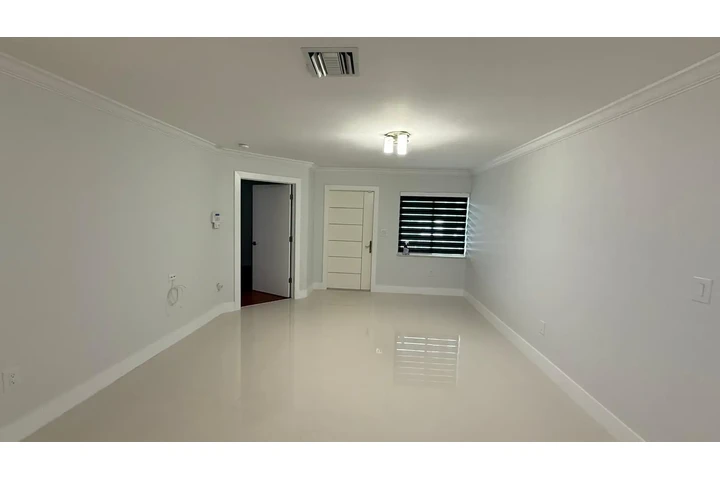 $565000 : super casa  Miami Garden image 3
