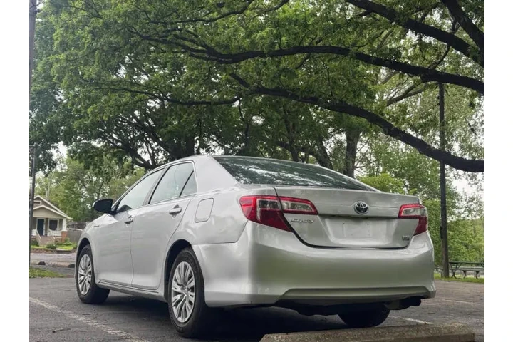 $7999 : 2014 Camry Hybrid LE image 5