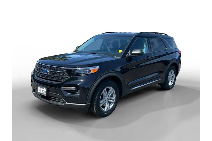 $29770 : Ford Explorer 2023 XLT 4dr S image 1
