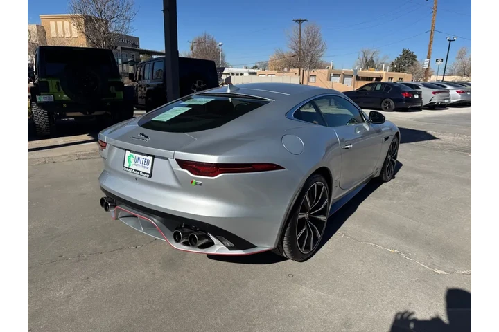2023 F-Type R Coupe AWD image 5