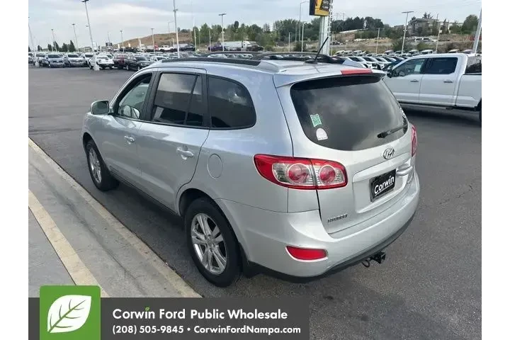 $6500 : Hyundai SANTA FE 2011 AWD SE image 8